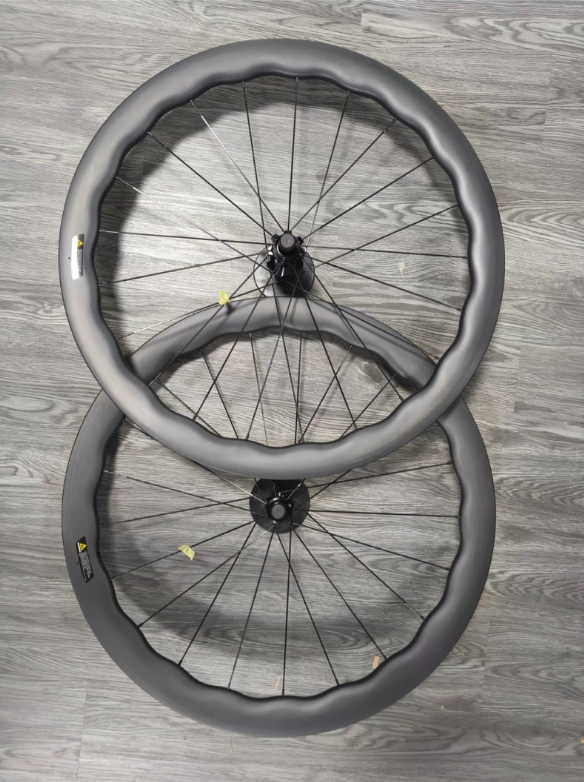 BXT 700C Carbon Road Bike Wheels Black Matte/Glossy Lightweight Full Carbon Fiber Road Bicycle Disc Brake Wheels